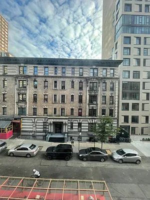 Rented by Bohemia Realty Group | media 8