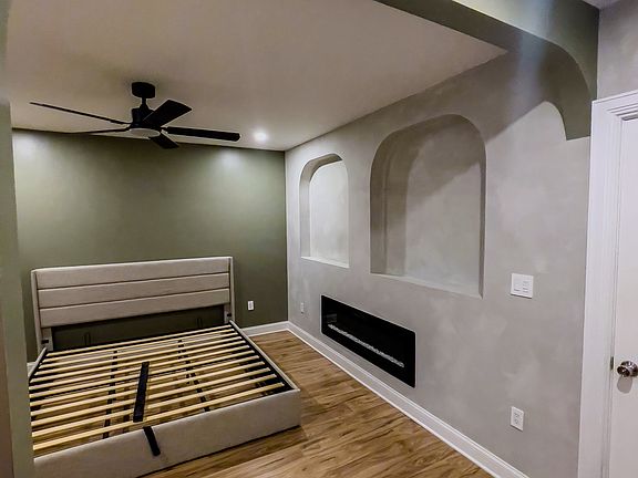 3rd image of 3 Woodland Ave Floor 2