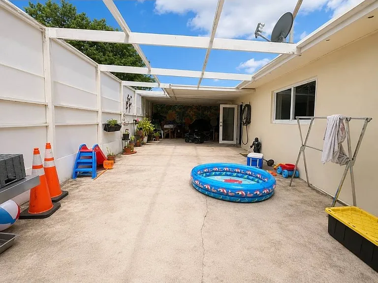 3325 E 3rd Ave #1 — Photo 7