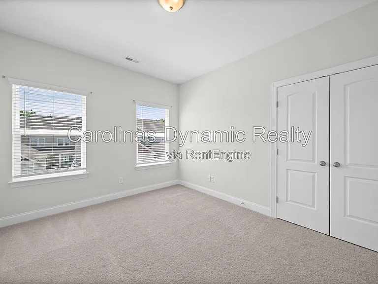 1106 Cigar Ln — Photo 27