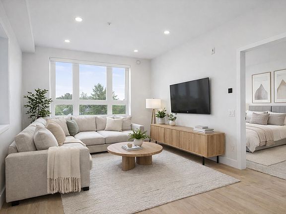 3rd image of 46187 Thomas Rd #302