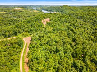 Jack Rd, Vandergrift, PA 15690