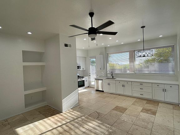 5th image of 4128 N Boulder Cyn
