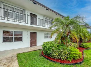 3111 Gardens East Dr APT 31, Palm Beach Gardens, FL 33410