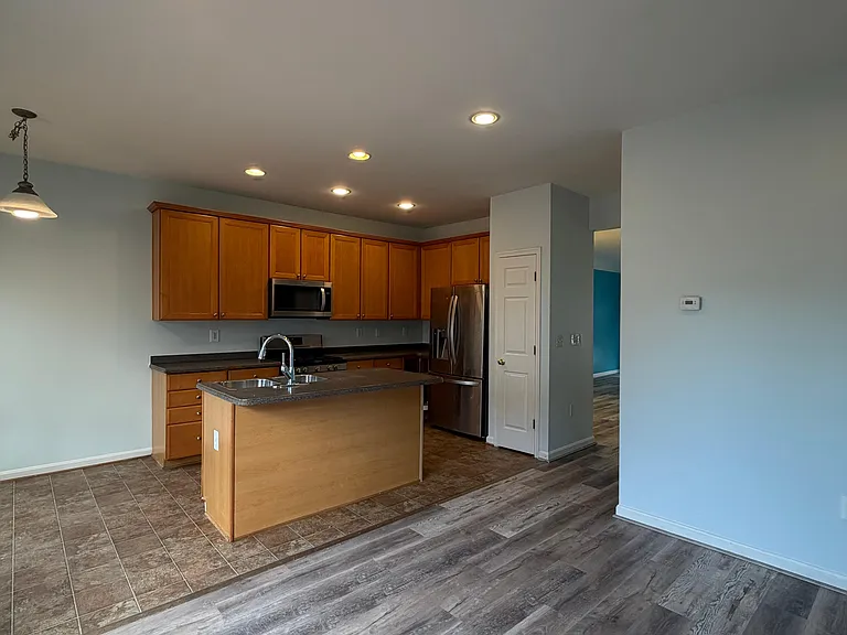 206 Raynar Ct — Photo 28