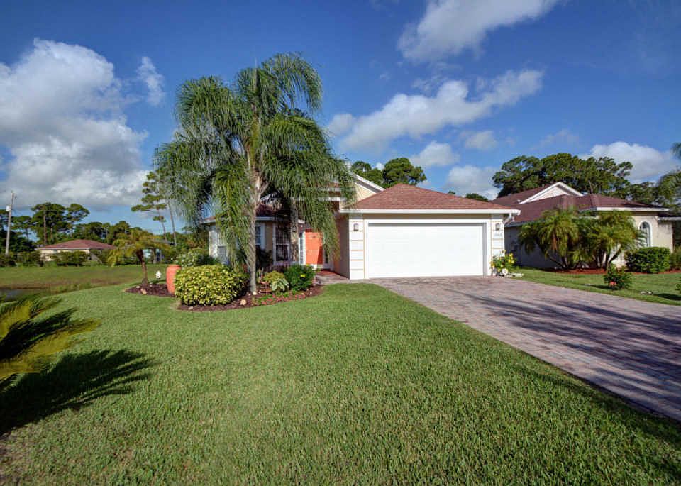 1st image of 1545 16th Ct SW