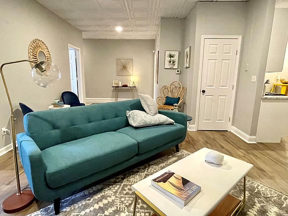 4th image of 3294 Gravois Ave