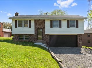 218 Pleasant Dr, Aliquippa, PA 15001