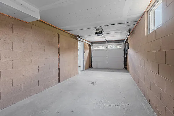 851 Florence Ave #2 — Photo 22