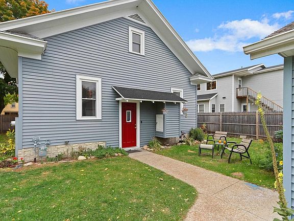 4th image of 332 N Ashland Ave