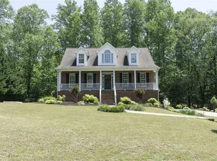 34 Fox Creek Ct, Travelers Rest, SC 29690