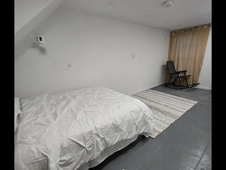 2934 Cruger Ave — Photo 10