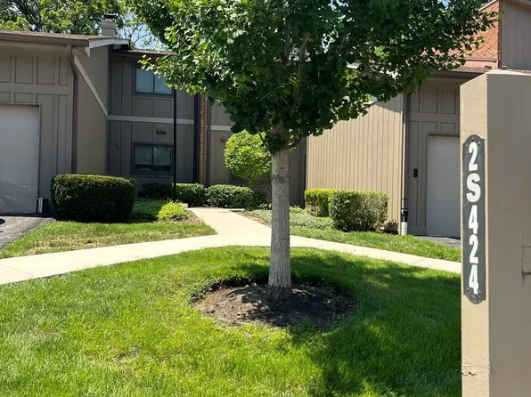 2S424 Emerald Green Dr #42-A, Warrenville, IL 60555