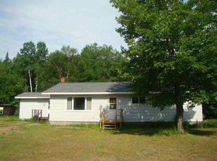 460 S Big Creek Rd, Marquette, MI 49855