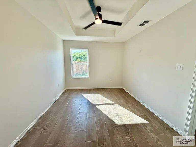 1570 Los Alamos St #A — Photo 10