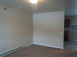 8718 Project Rd N APT C, Burlington, ND 58722