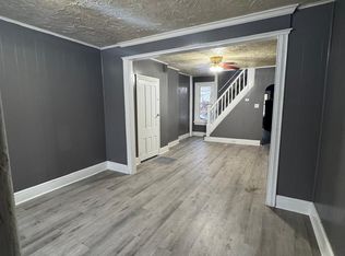 91 Klagg Ave, Trenton, NJ 08638