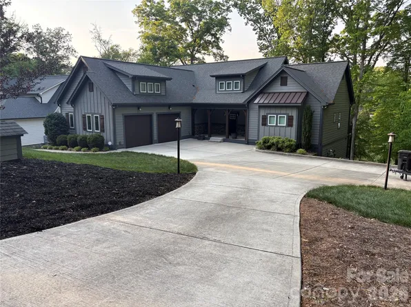 113 Jami Wind Ct, Mooresville, NC 28115