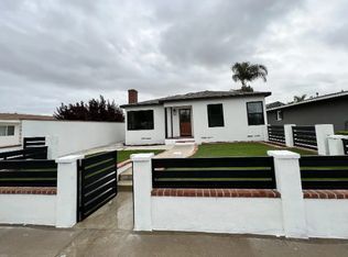 236 Camellia Ln, Costa Mesa, CA 92627