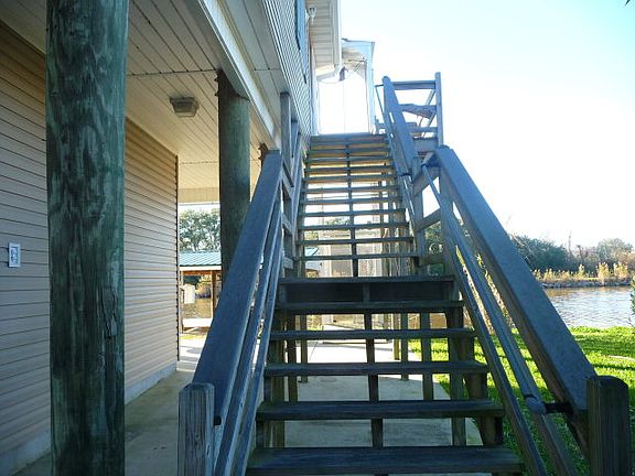 2nd image of 6256 Bayouside Dr