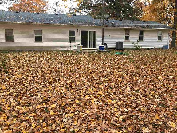 3rd image of 9546 N County Road 700 W