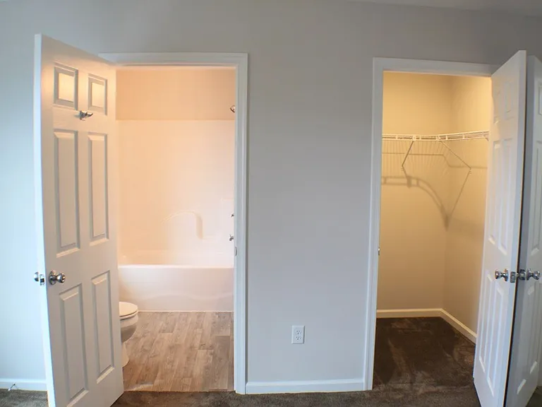 1431 Hornsby Ave — Photo 18