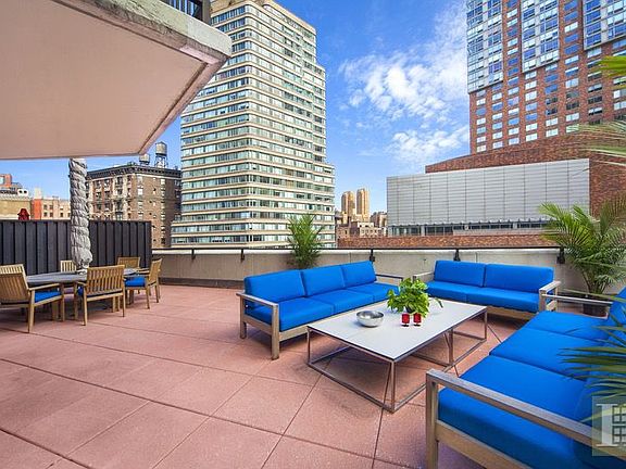 2nd image of 1991 Broadway APT 8B