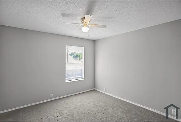 4608 Merlot Dr — Photo 25