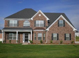 10 Muirfield Dr, Covington, GA 30016