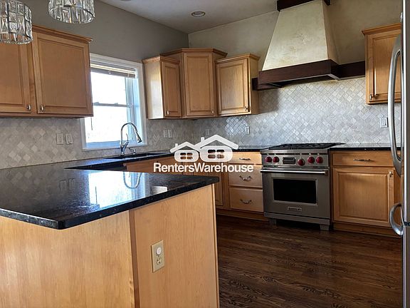 5th image of 864 New Century Blvd S