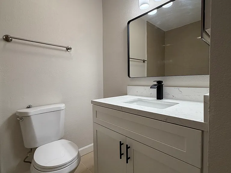 1265 Kendall Dr #412 — Photo 17