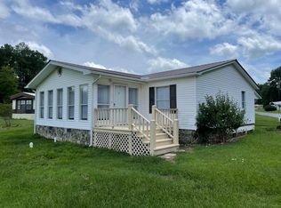 103 Whisper Ln, Robbins, NC 27325