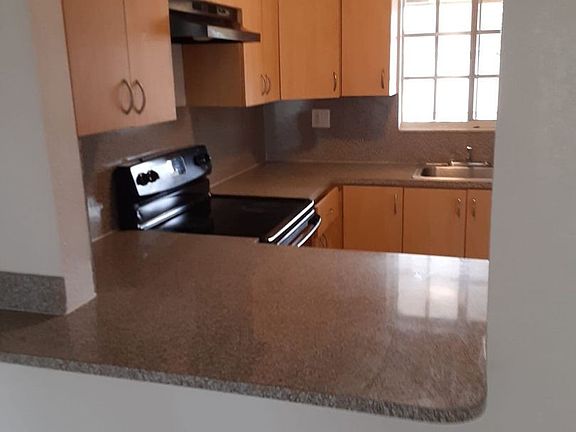 3rd image of 5925 Ceylon Ct APT 10
