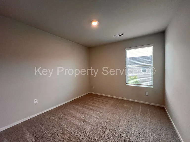 12609 NE 116th Way — Photo 18
