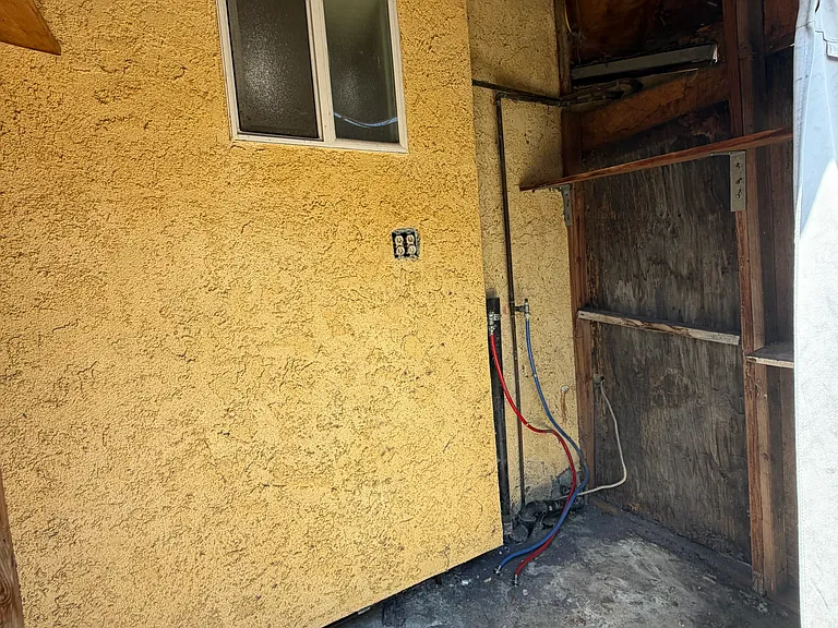 114 S Fresno St — Photo 42