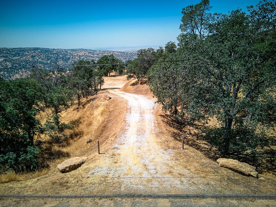 1st image of 29626 Meadow Ln