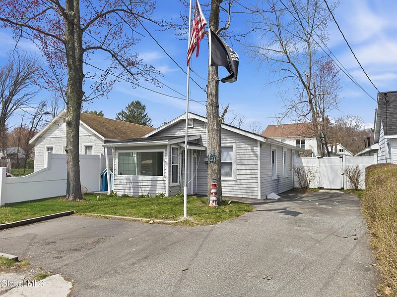 2nd image of 43 Virginia Avenue