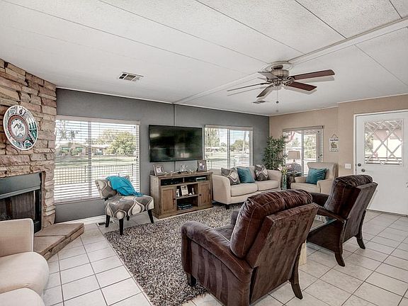 5th image of 9010 E Lakeview Dr