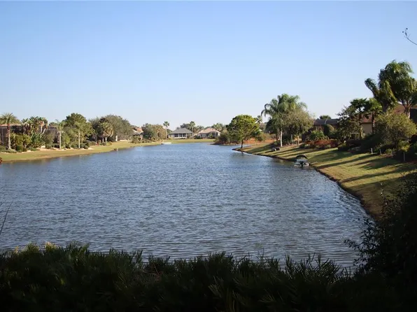 2389 Pawtucket Pass, Mount Dora, FL 32757