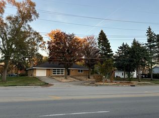 1N269 Bloomingdale Rd, Carol Stream, IL 60188