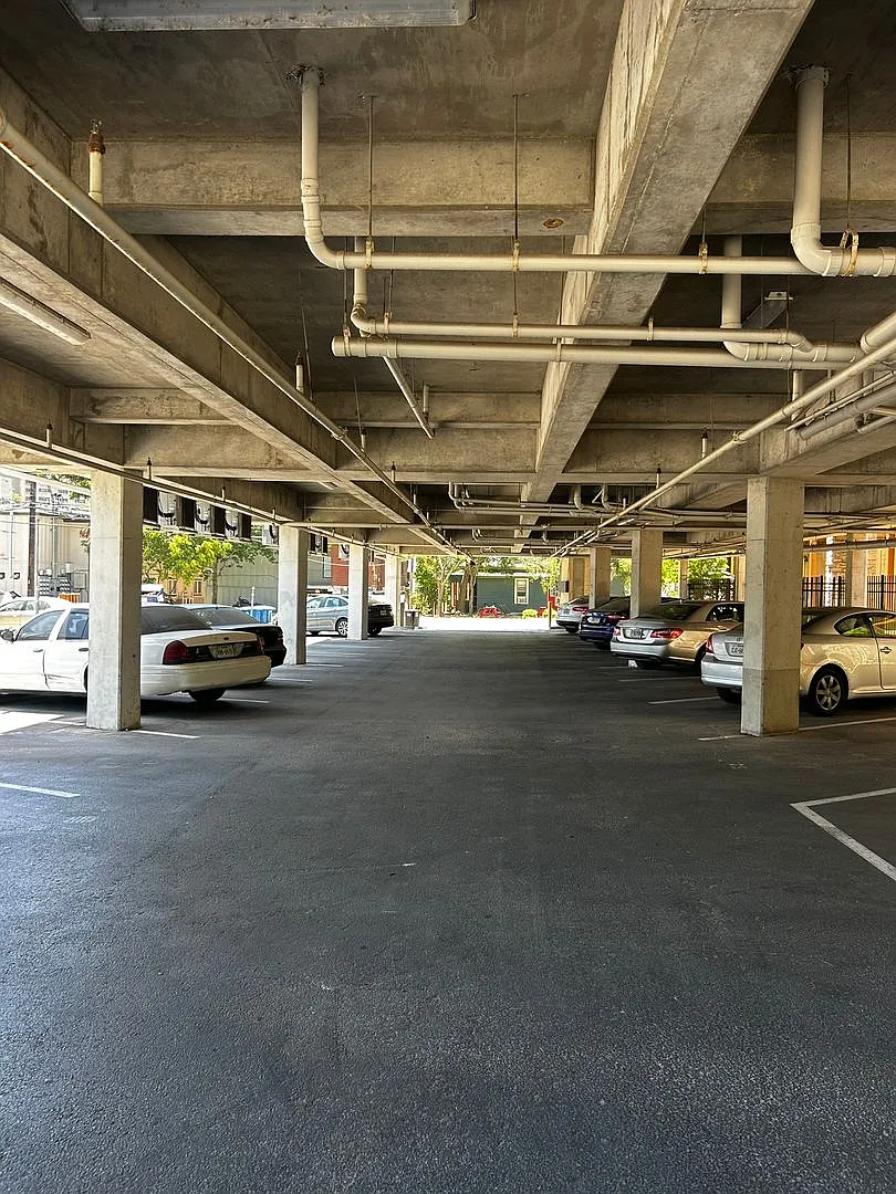 North Campus Luxury 2 Bedroom + Study - Covered Parking - 2 Story - $1800 — Photo 3