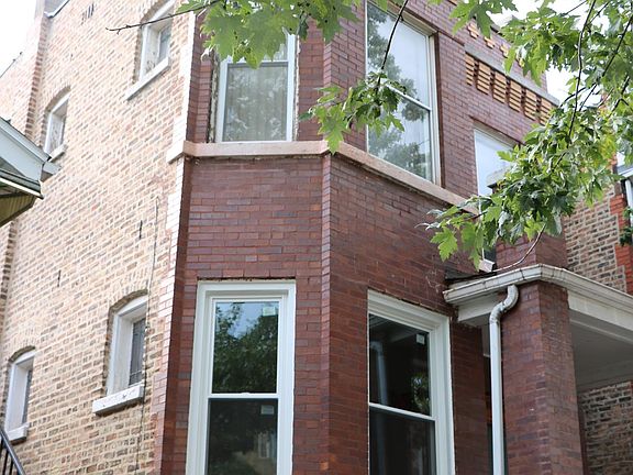 2nd image of 4148 N Kimball Ave #1
