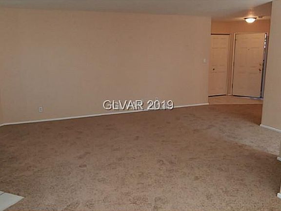 4th image of 5072 S Rainbow Blvd Unit 107