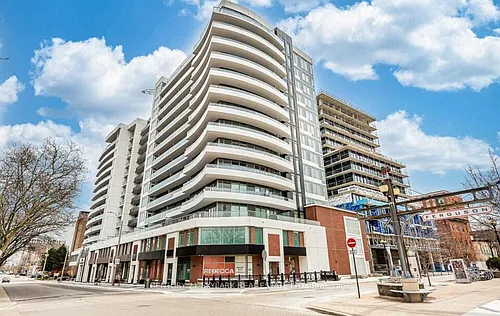 212 King William St Photo 1