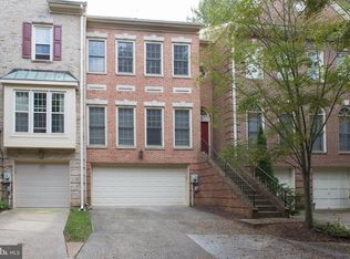 7828 Oracle Pl, Rockville, MD 20854