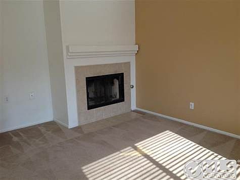 3rd image of 13501 Somerset St