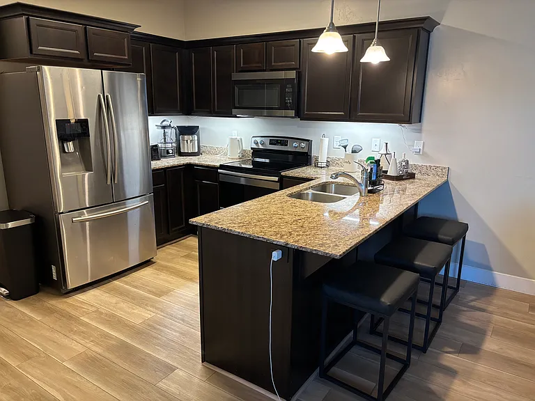 14492 S Quill Dr — Photo 2