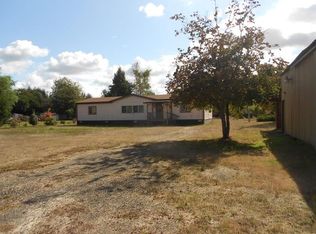 38306 Perkins Dr, Lebanon, OR 97355