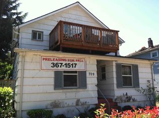 709 NE 43rd St, Seattle, WA 98105