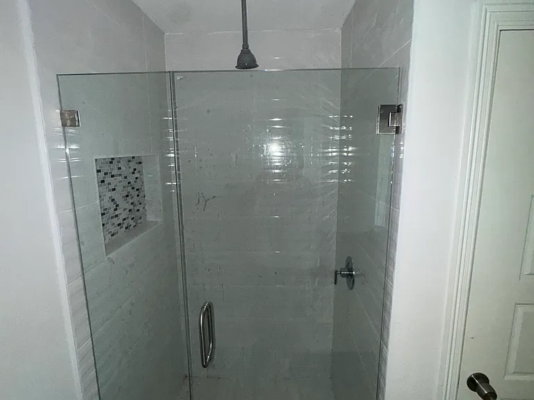 1605 Los Alamos St #A — Photo 10